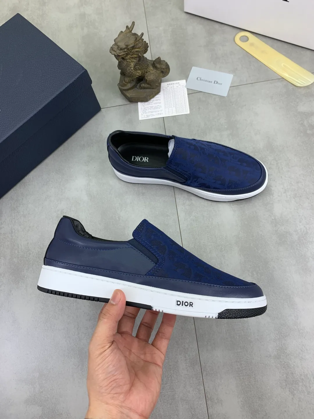 Men's Men's Shoes💰P400💰[New Style]🆘[Dior] 2025 Dior Original Lace-up Low-top Men's Shoes Classic casual shoes 🔥This model is the official flagship model with high quality and made by famous original designers. It is made of high-quality cowhide with original materials➕Comfortable and breathable mesh lining➕Pigskin insole. The perfect last shape and generous and fashionable design have attracted many consumers. Suitable for drivers to drive🚗. What you want is the highest quality in the market. Color: 4️⃣Color code number: 38--44 (45 customized)